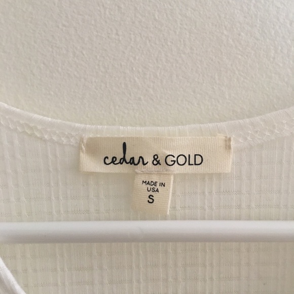 Cedar and gold blouse with tie - Picture 2 of 5